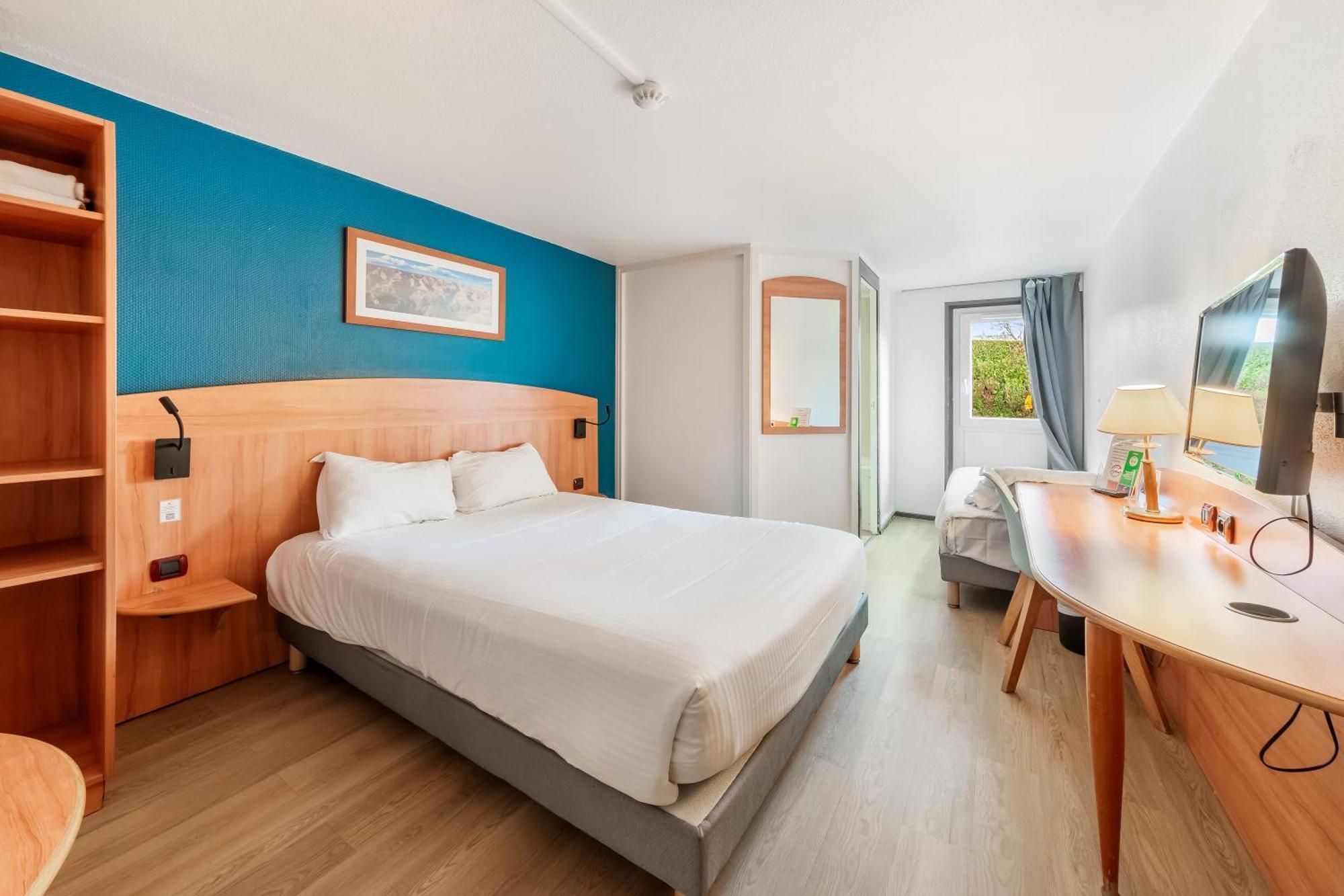 Comfort Hotel Évreux Eksteriør bilde